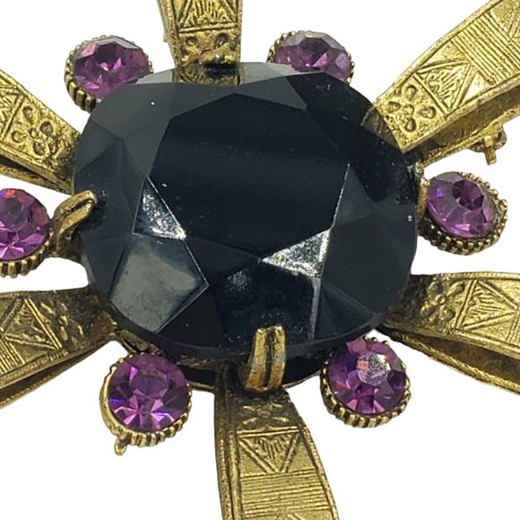 Capri Egyptian Revival Brooch Signed Vintage - Picture 8 of 12